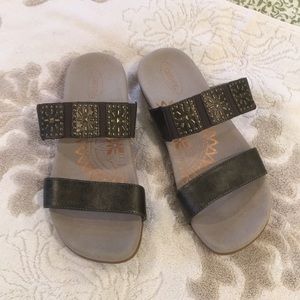 Aetrex sandal